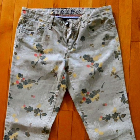 Tommy Hilfiger brand new grey flower pattern jeans - Picture 1 of 4